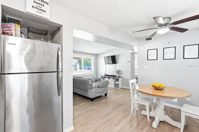 10480 111TH AVENUE, Largo, FL 33773