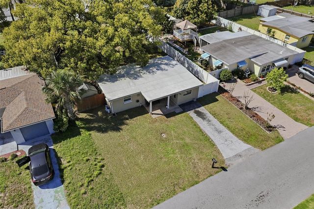 10480 111TH AVENUE, Largo, FL 33773