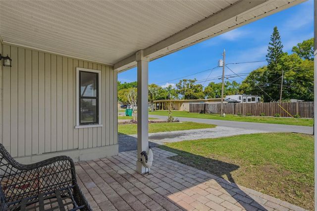 10480 111TH AVENUE, Largo, FL 33773