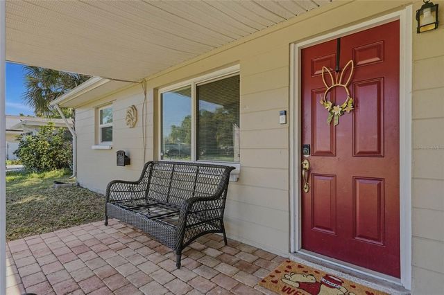 10480 111TH AVENUE, Largo, FL 33773