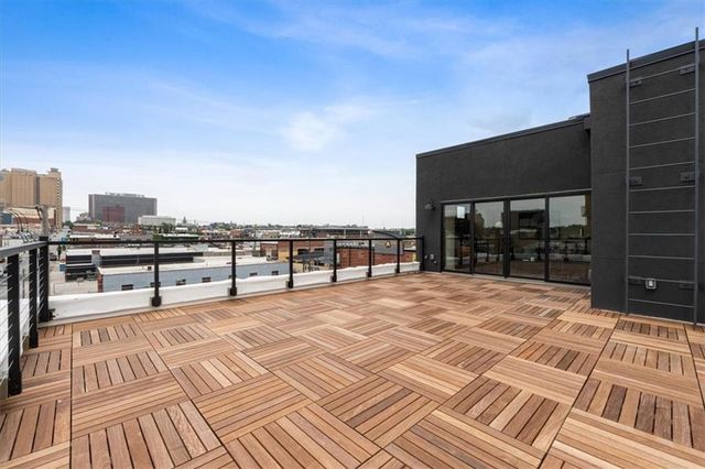 1923 Locust Street, Kansas City, MO 64108