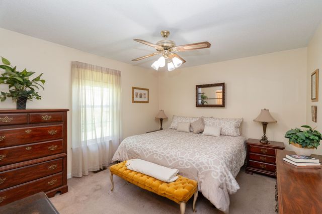 2003 Julie Dr, Mount Juliet, TN 37122