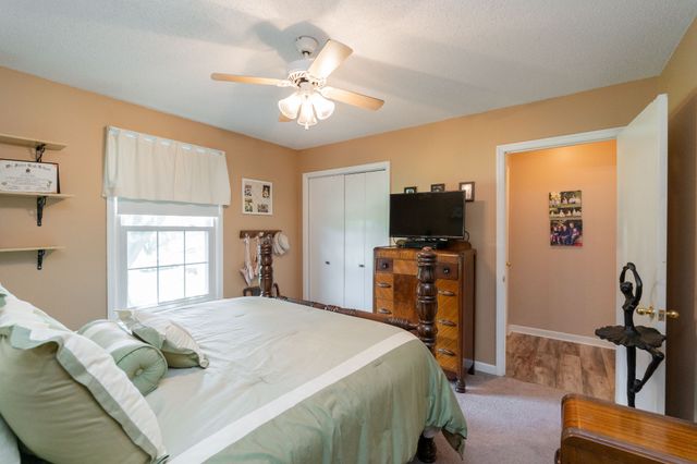2003 Julie Dr, Mount Juliet, TN 37122