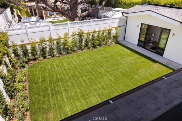 1013 10th Street, Manhattan Beach, CA 90266