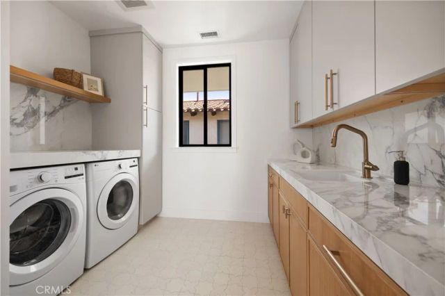 1013 10th Street, Manhattan Beach, CA 90266