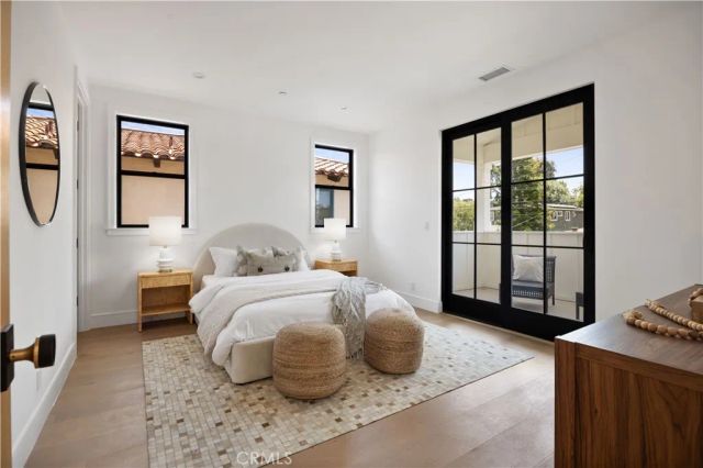 1013 10th Street, Manhattan Beach, CA 90266