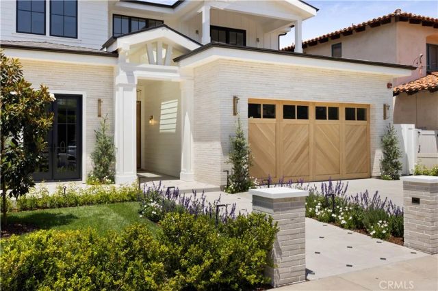 1013 10th Street, Manhattan Beach, CA 90266