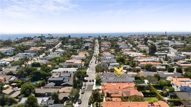 1013 10th Street, Manhattan Beach, CA 90266