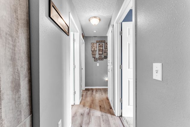 411 Arrowhead Road, Willard, MO 65781