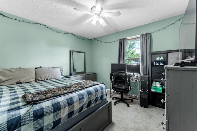 411 Arrowhead Road, Willard, MO 65781