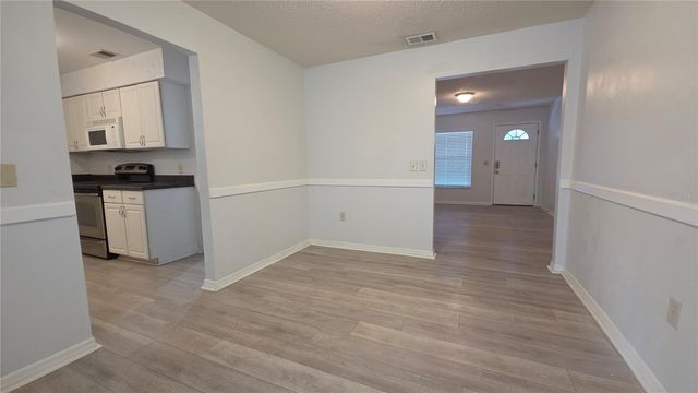 652 W MINNESOTA AVENUE, Deland, FL 32720