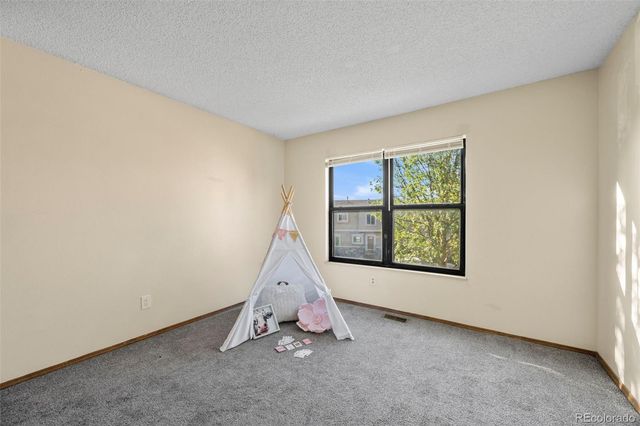 2228 Stepping Stones Way, Colorado Springs, CO 80904