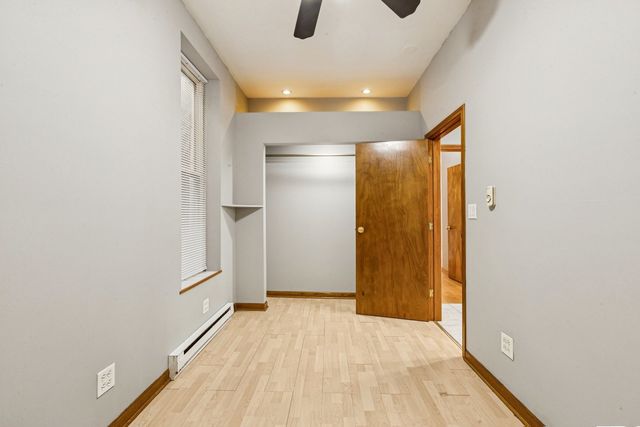 840 N California Avenue, Chicago, IL 60622