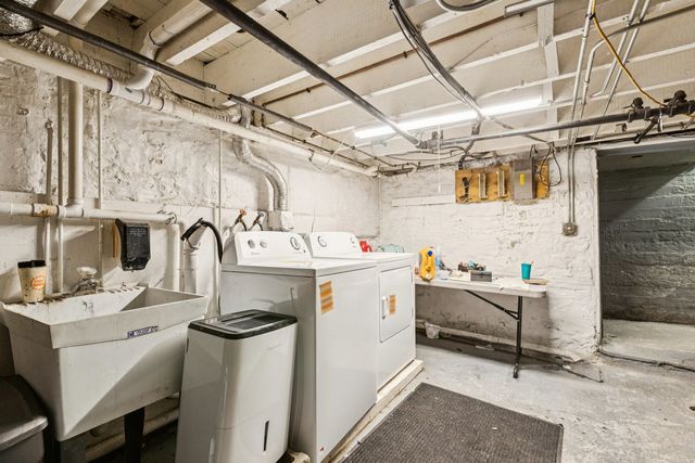 840 N California Avenue, Chicago, IL 60622