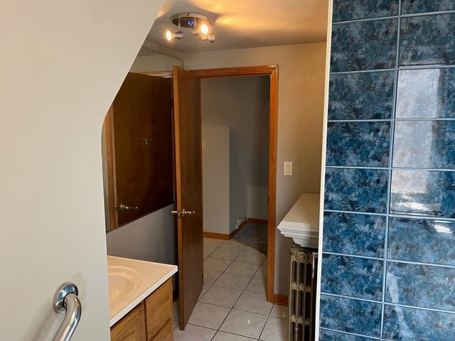 840 N California Avenue, Chicago, IL 60622