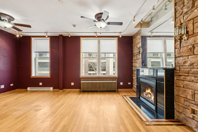 840 N California Avenue, Chicago, IL 60622