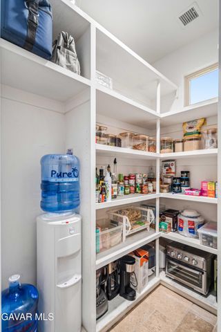 3211 Paddock Way, Quartz Hill, CA 93536
