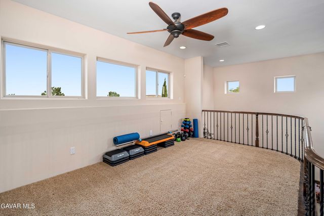 3211 Paddock Way, Quartz Hill, CA 93536