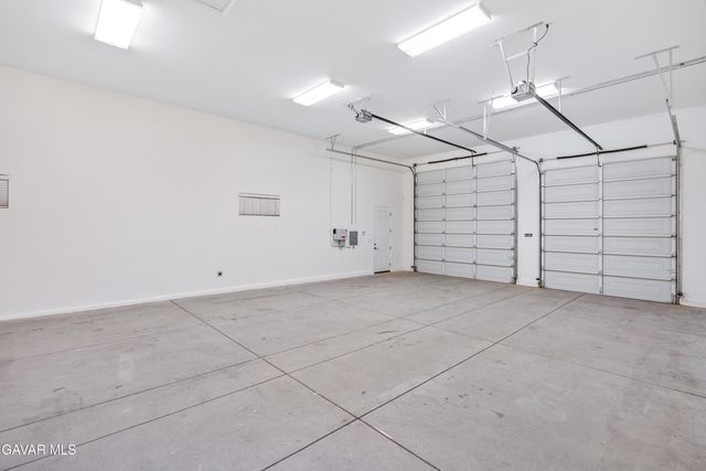 3211 Paddock Way, Quartz Hill, CA 93536