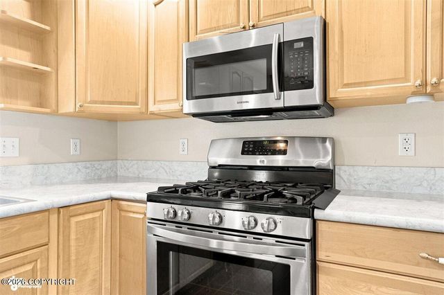 1810 Cindylee Lane, Anchorage, AK 99507