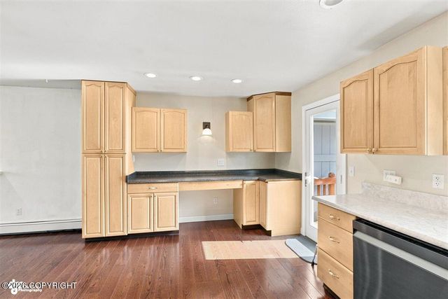 1810 Cindylee Lane, Anchorage, AK 99507