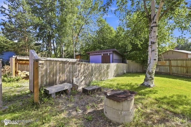 1810 Cindylee Lane, Anchorage, AK 99507