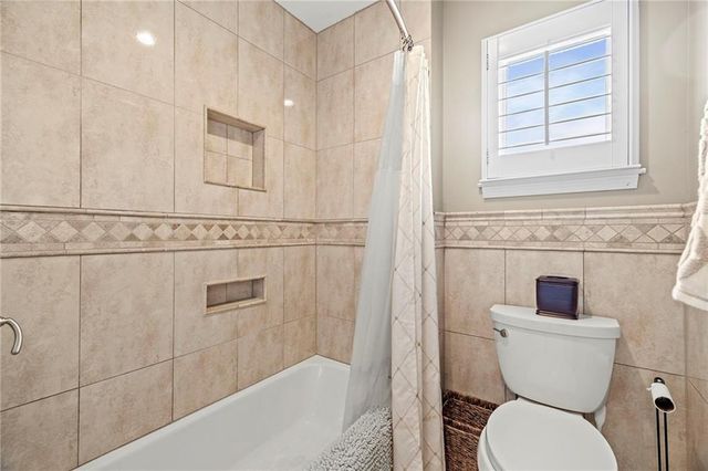 4309 W 126th Terrace, Leawood, KS 66209