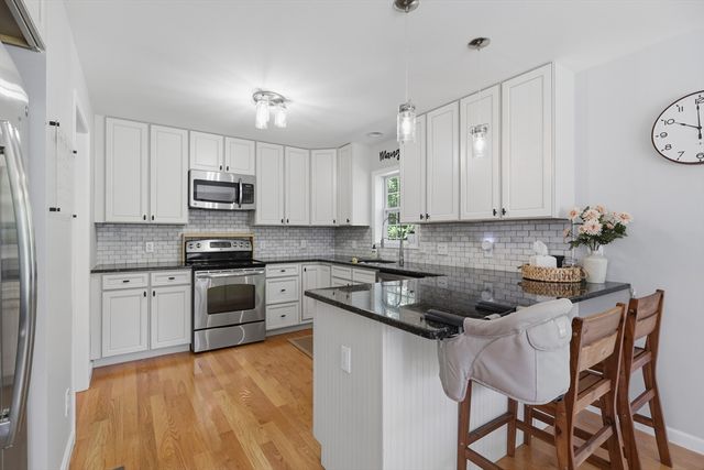 25 Acorn Street 25, Middleton, MA 01949