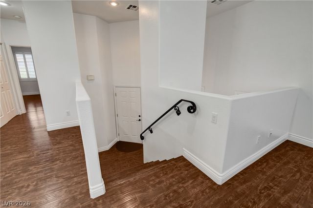 6981 Copper Bracelet Avenue, Las Vegas, NV 89122