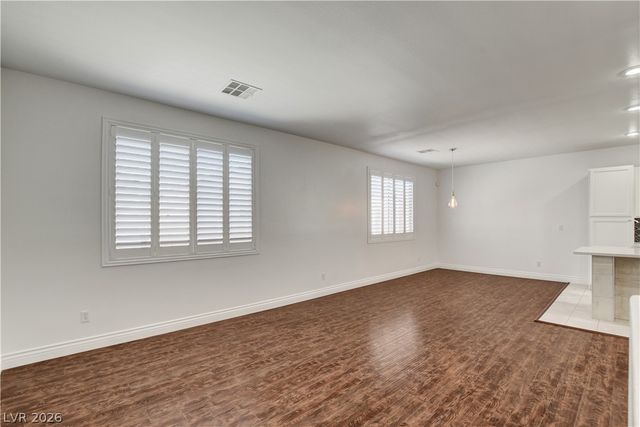 6981 Copper Bracelet Avenue, Las Vegas, NV 89122