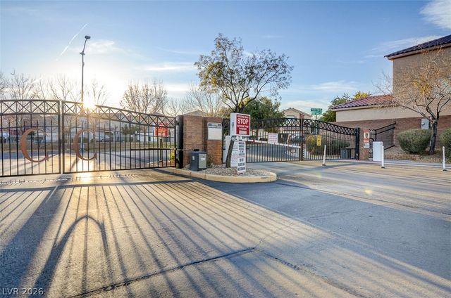 6981 Copper Bracelet Avenue, Las Vegas, NV 89122
