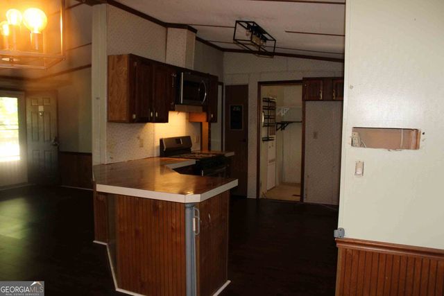 798 Peeksville Road, Locust Grove, GA 30248