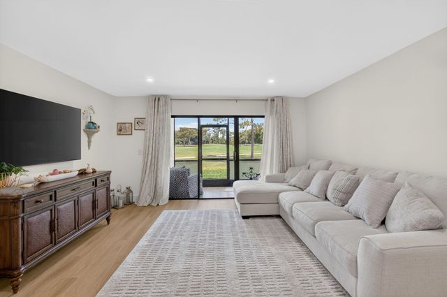 21656 Juego Circle 23e, Boca Raton, FL 33433