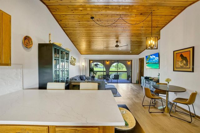 10202 VILLAGE DRIVE 22, Lake Wales, FL 33898