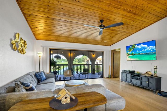 10202 VILLAGE DRIVE 22, Lake Wales, FL 33898