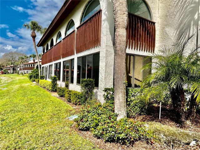 10202 VILLAGE DRIVE 22, Lake Wales, FL 33898