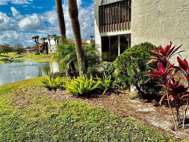 10202 VILLAGE DRIVE 22, Lake Wales, FL 33898