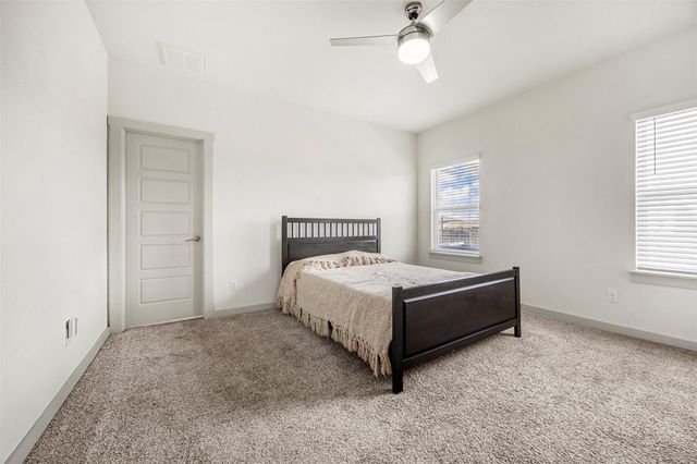 321 Gidran TRL, Georgetown, TX 78626