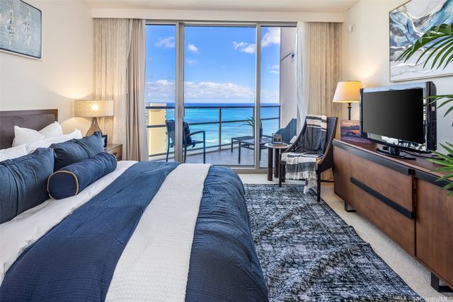 223 Saratoga Road 3410, Honolulu, HI 96815