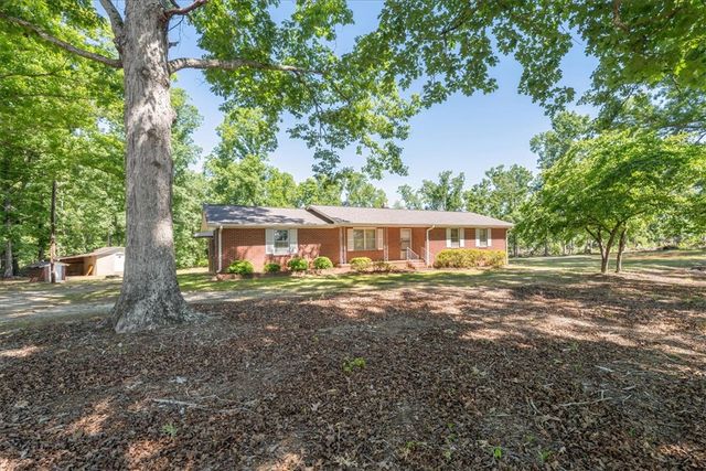 304 Shaw Road, Honea Path, SC 29654