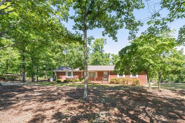 304 Shaw Road, Honea Path, SC 29654