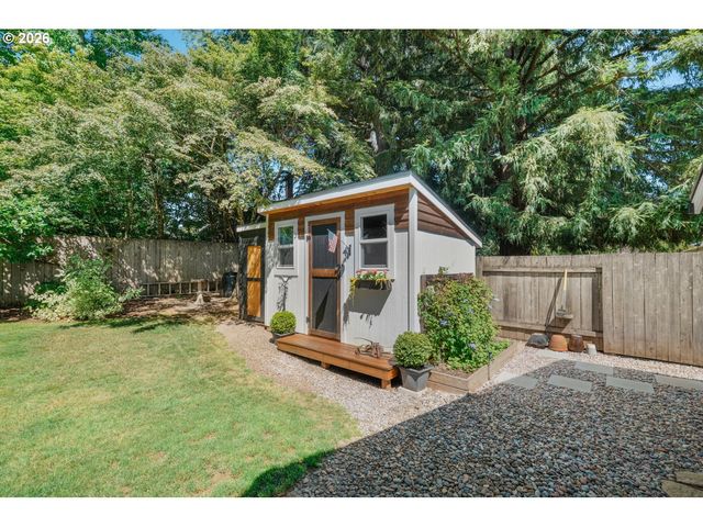 9770 Sw SERENA Way, Portland, OR 97224