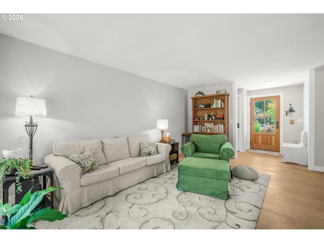 9770 Sw SERENA Way, Portland, OR 97224