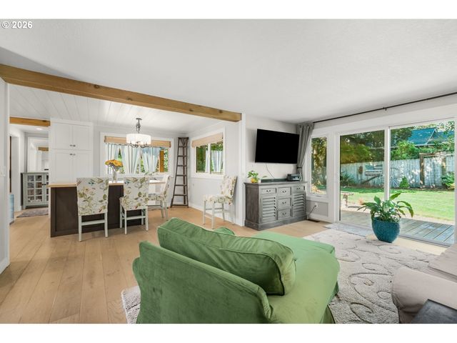 9770 Sw SERENA Way, Portland, OR 97224