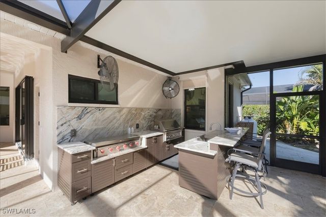 7074 Sugar Magnolia CIR, Naples, FL 34109