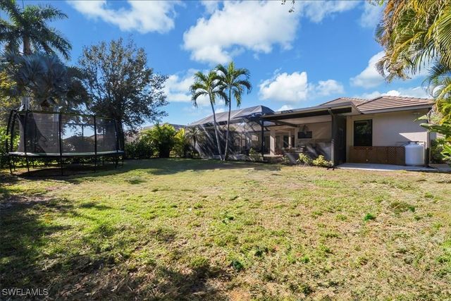 7074 Sugar Magnolia CIR, Naples, FL 34109