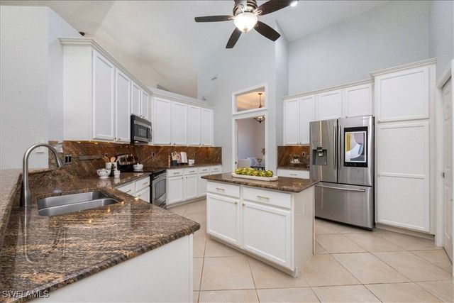 7074 Sugar Magnolia CIR, Naples, FL 34109