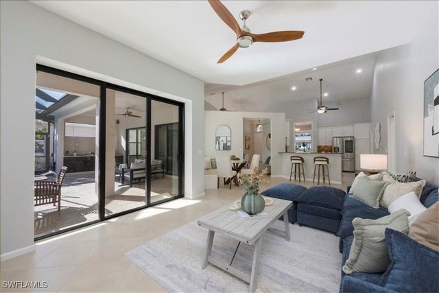 7074 Sugar Magnolia CIR, Naples, FL 34109