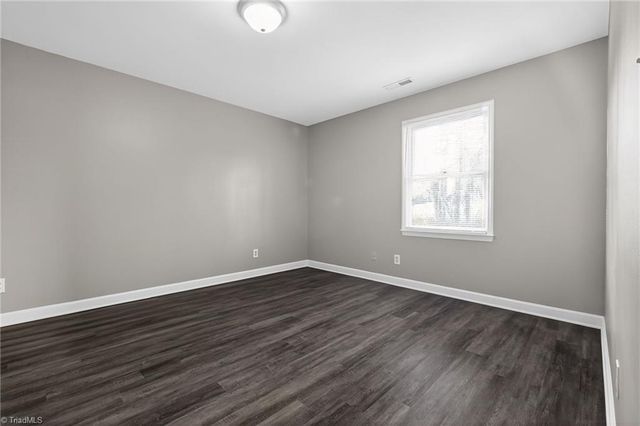 245 Guinevere Court, Winston-salem, NC 27104