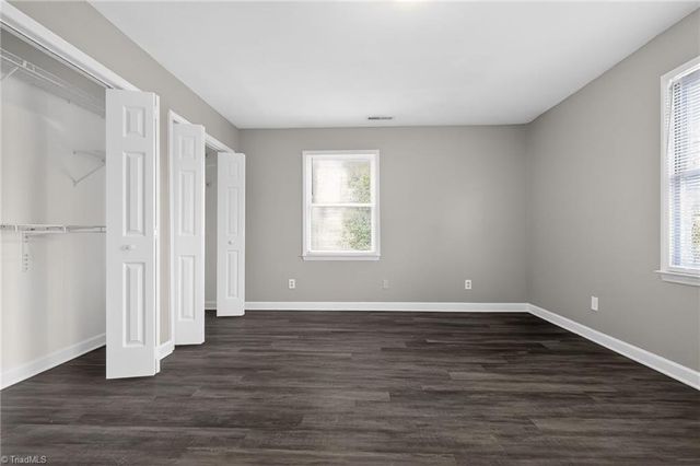 245 Guinevere Court, Winston-salem, NC 27104